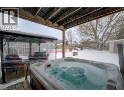 123 KINGSWOOD Drive - 31