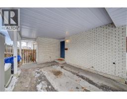 123 KINGSWOOD Drive - 32