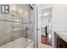 23 TAMVALE Crescent - 23