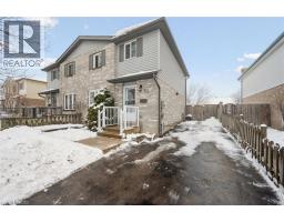 23 TAMVALE Crescent - 4