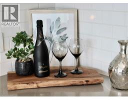 108 GARMENT Street UnitNo. 903 - 20