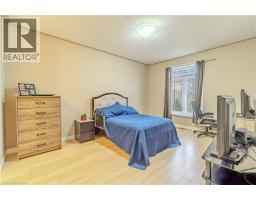 23 MACNEIL Court - 15