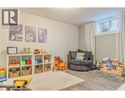 23 MACNEIL Court - 22