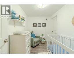 23 MACNEIL Court - 29