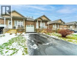 23 MACNEIL Court - 3