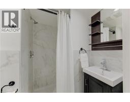 569 STIRLING Avenue S - 36