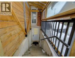 569 STIRLING Avenue S - 40