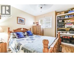 5 WALSINGHAM Drive - 7