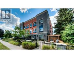 15 DEVITT Avenue S UnitNo. 302 - 33