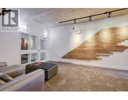 15 DEVITT Avenue S UnitNo. 302 - 6