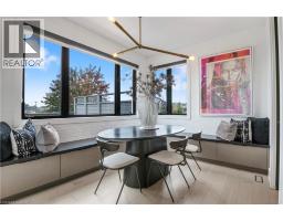 920 THOMAS PEDDER Court - 12