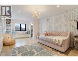 920 THOMAS PEDDER Court - 16