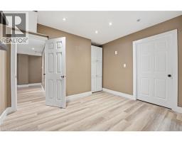 25 MERRITT Lane - 32