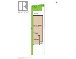 6 HEATHERWOOD Place - 35