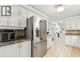 6 HEATHERWOOD Place - 9