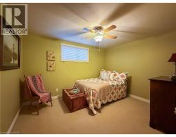 14 EAST Street S - 25