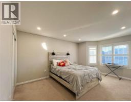 112 GILLESPIE Drive - 36