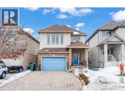 20 HINRICHS Crescent - 1