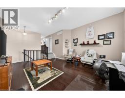 20 HINRICHS Crescent - 37