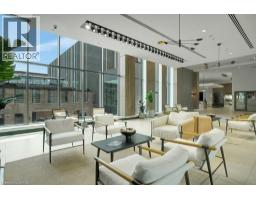 15 GLEBE Street UnitNo. 1511 - 12