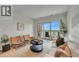 15 GLEBE Street UnitNo. 1511 - 23