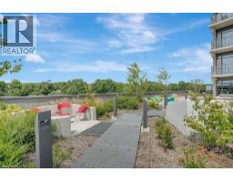 15 GLEBE Street UnitNo. 1511 - 4