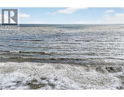 1200 LAKESHORE Road - 43