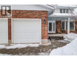 454 KINGSFORD Place - 2