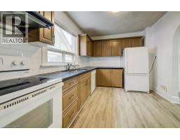 18 SHANLEY Street - 14