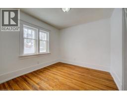 18 SHANLEY Street - 30