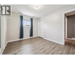 263 THE COUNTRY Way - 24