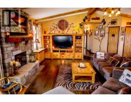 333 6TH CONCESSION Road - 12