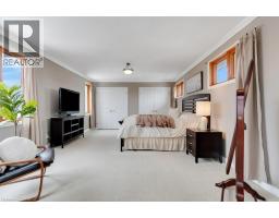 26 ESTHER Avenue - 23