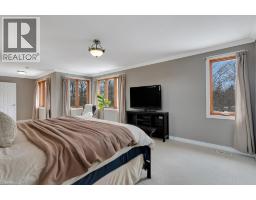 26 ESTHER Avenue - 25