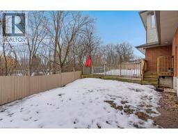 26 ESTHER Avenue - 41