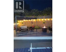 26 ESTHER Avenue - 46