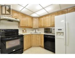 237 KING Street W UnitNo. 1305 - 15