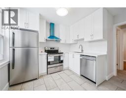 56 COLUMBIA Street W - 7