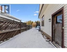 189 KENT Street S - 35