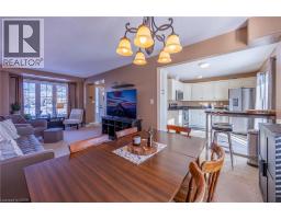 47 OAK Crescent - 12