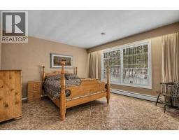 310 RIVERBANK Drive - 20