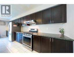 335 FALLING GREEN Crescent - 13