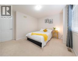 335 FALLING GREEN Crescent - 28