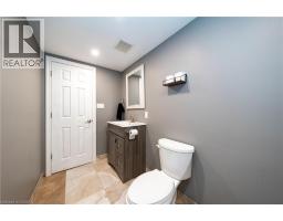 335 FALLING GREEN Crescent - 45