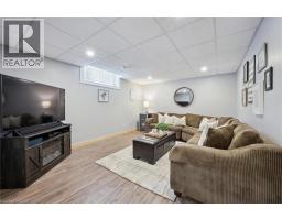 731 BREAKWATER Crescent - 28