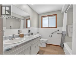 384 DUNVEGAN Drive - 24