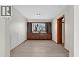 384 DUNVEGAN Drive - 9