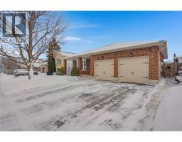 35 SOUTHVIEW Crescent - 2