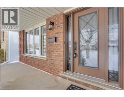 35 SOUTHVIEW Crescent - 3
