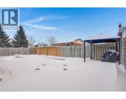 35 SOUTHVIEW Crescent - 42